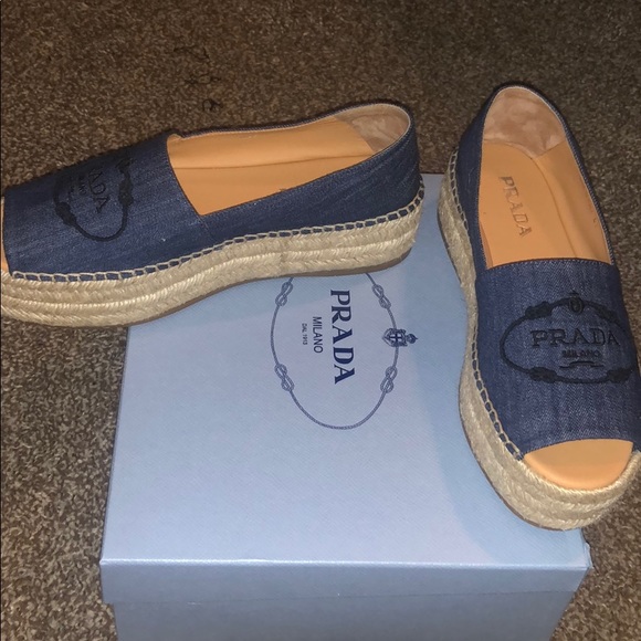 PRADA ESPADRILLES - Picture 2 of 3